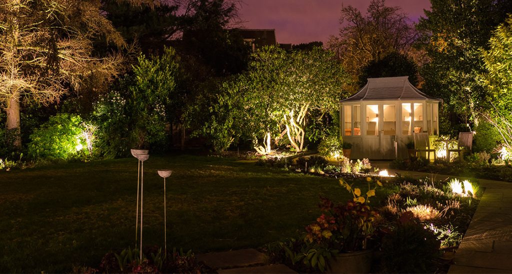 GardenLighting-Case_Study_Page-Diane_Bowden-1