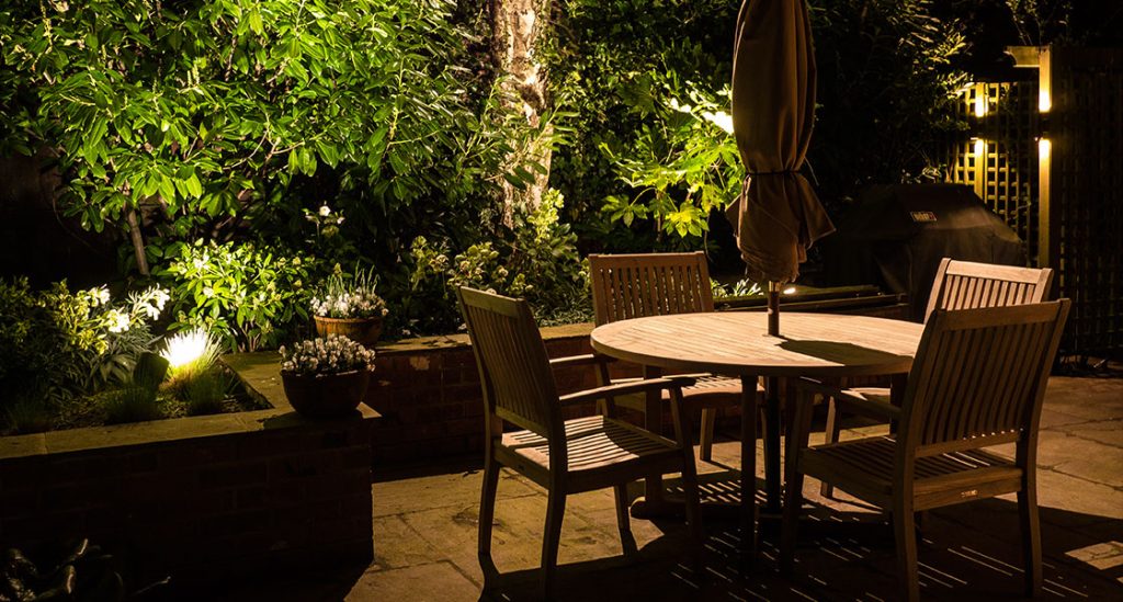 GardenLighting-Case_Study_Page-Diane_Bowden-5